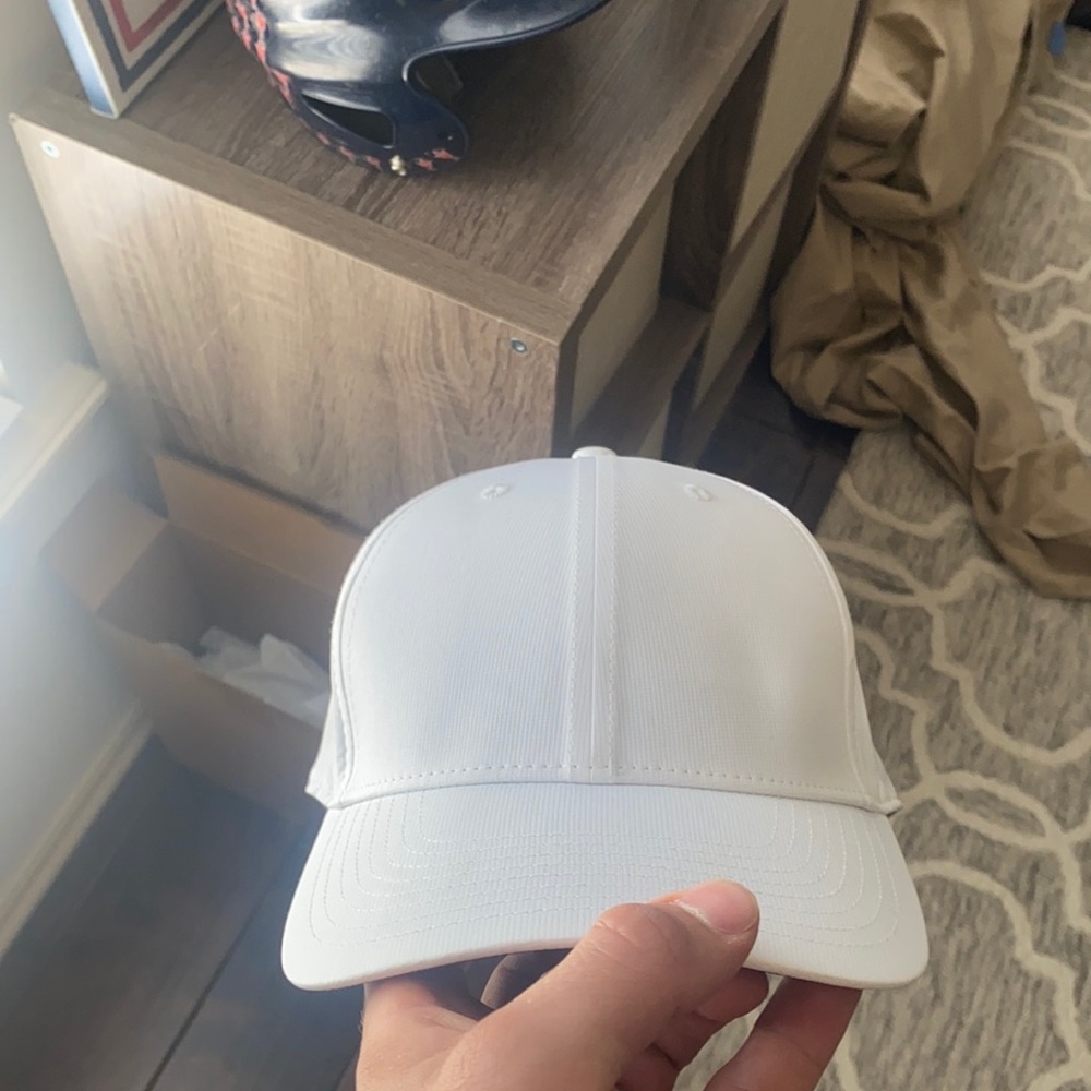 Nike golf hat. Brand new